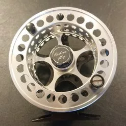 Eikre Fly Varius – Silver #5