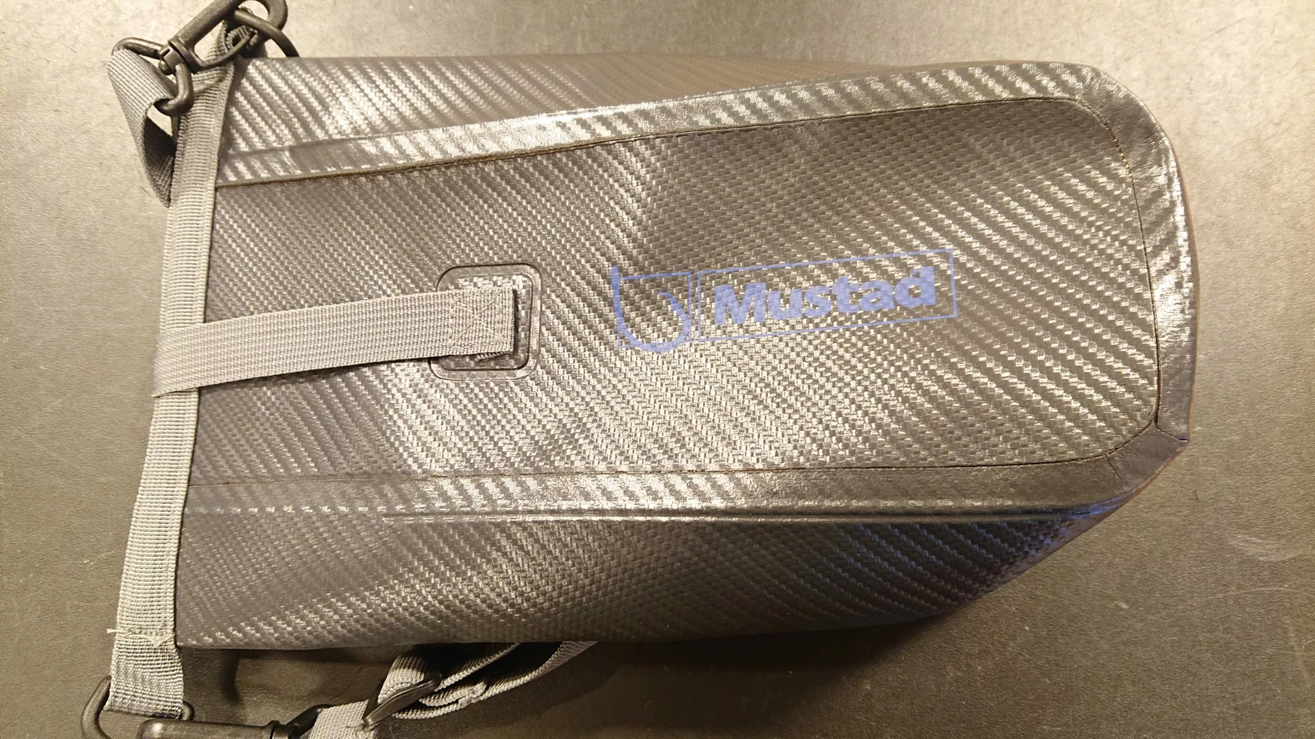 Dry Bag 2-3L W/Pouch 3 Dry Bag 2-3L W/Pouch